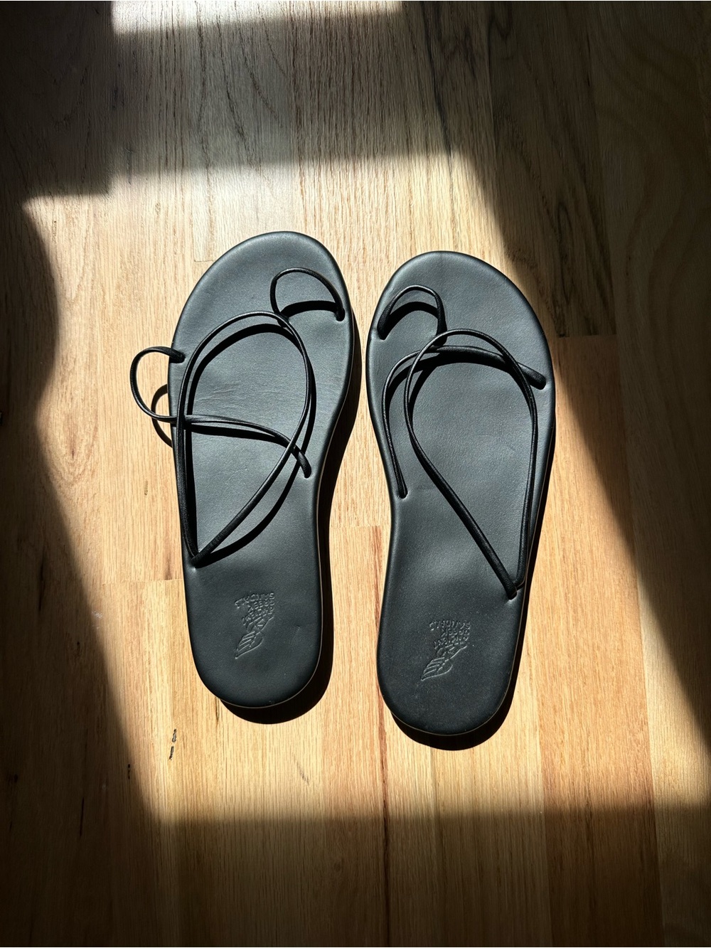 Ancient Greek Black Women's Minimalist Strappy Sandals - Like New